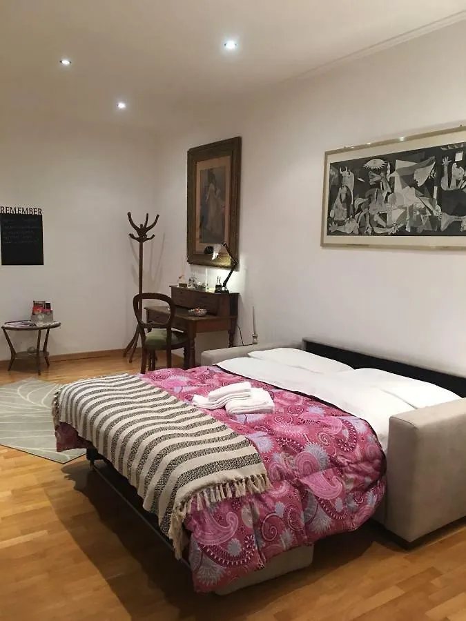 Apartment Paradiso Numero 12 Genoa